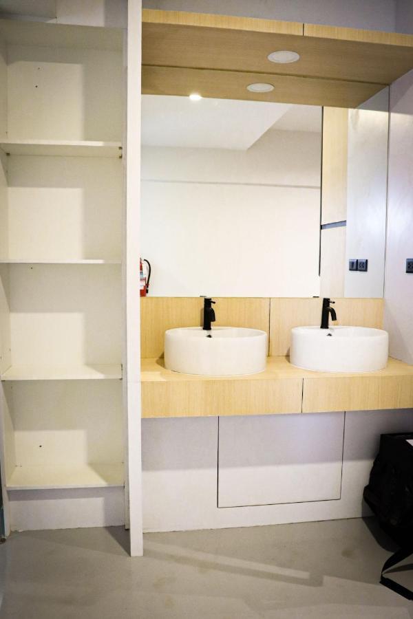 W2 Hostel شيانغ ماي المظهر الخارجي الصورة