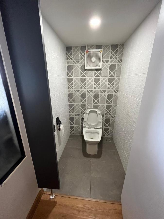 W2 Hostel شيانغ ماي المظهر الخارجي الصورة